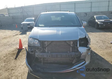 2015 Chrysler Town & Country S из США, поврежденный, VIN 2C4RC1HG7FR710582